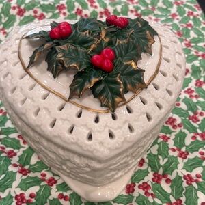 Festive Heart-Shaped Holiday Dish with Holly Design